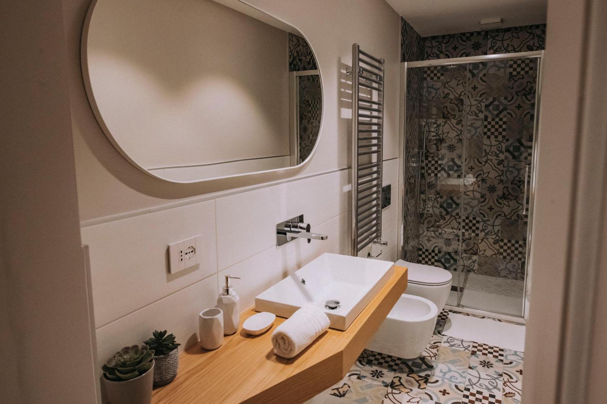 Sea Glow - Luxury Apartment Bisceglie Extérieur photo
