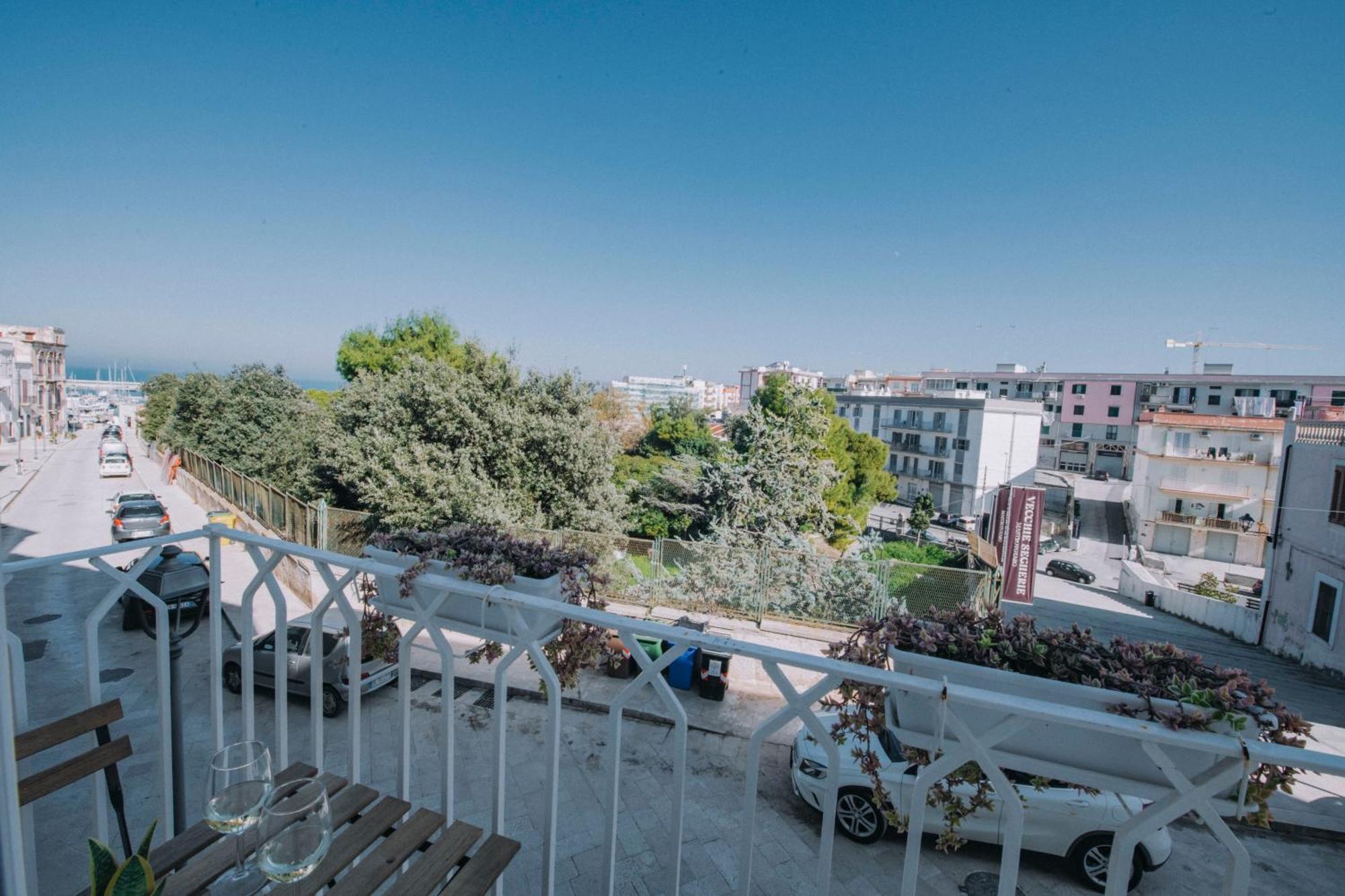 Sea Glow - Luxury Apartment Bisceglie Extérieur photo